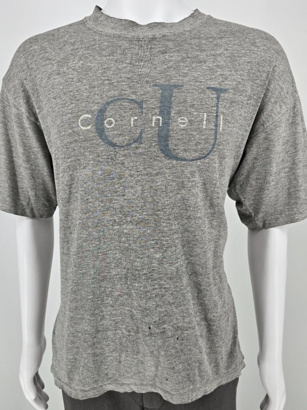 Thrashed Vintage 1990s League Collegiate Wear CU Cornell University T-Shirt (L)